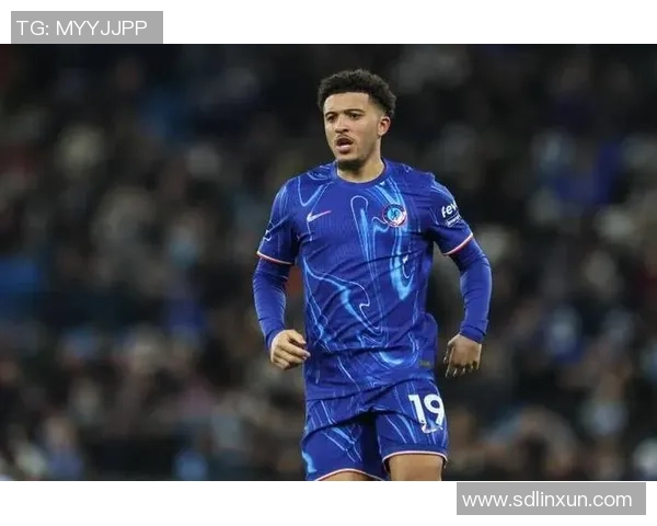 维拉争冠悬念迭起，曼联桑乔去留成焦点，切尔西蓄势待发